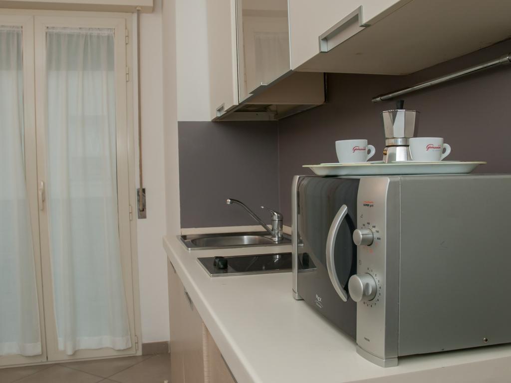 Residence Art Rimini Bagian luar foto